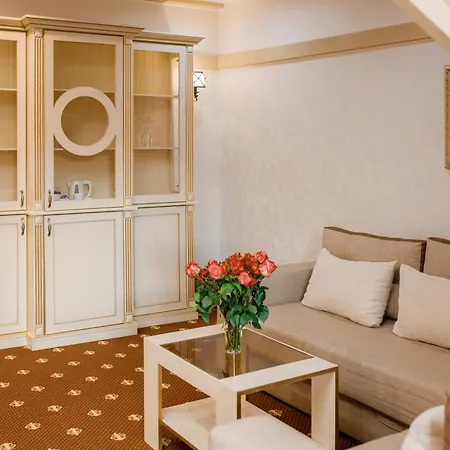 Chevalier & Буковель