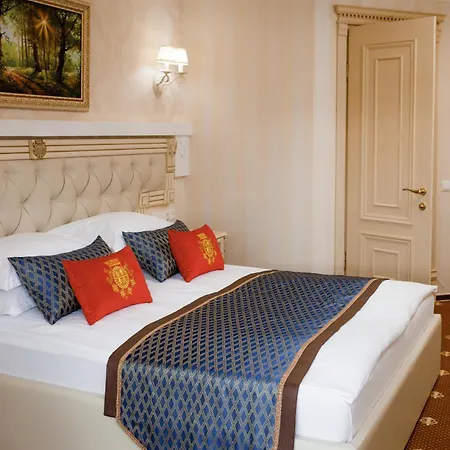 Chevalier & Hotel 4*