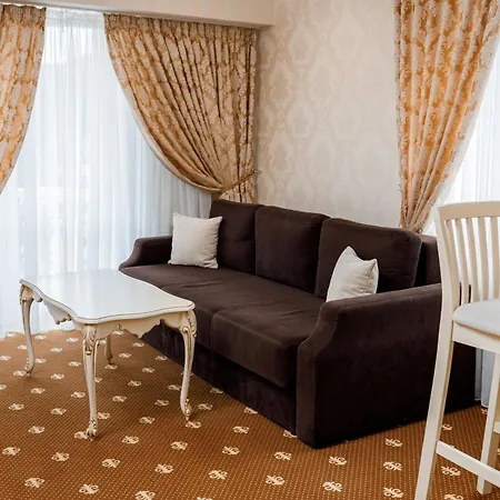 Chevalier & 4* Буковель