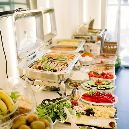 Chevalier & Отель Буковель