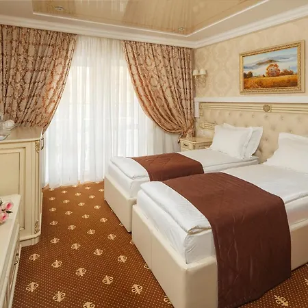 Chevalier & Hotel