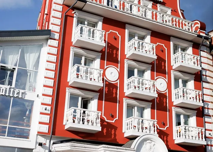 Chevalier & Hotel